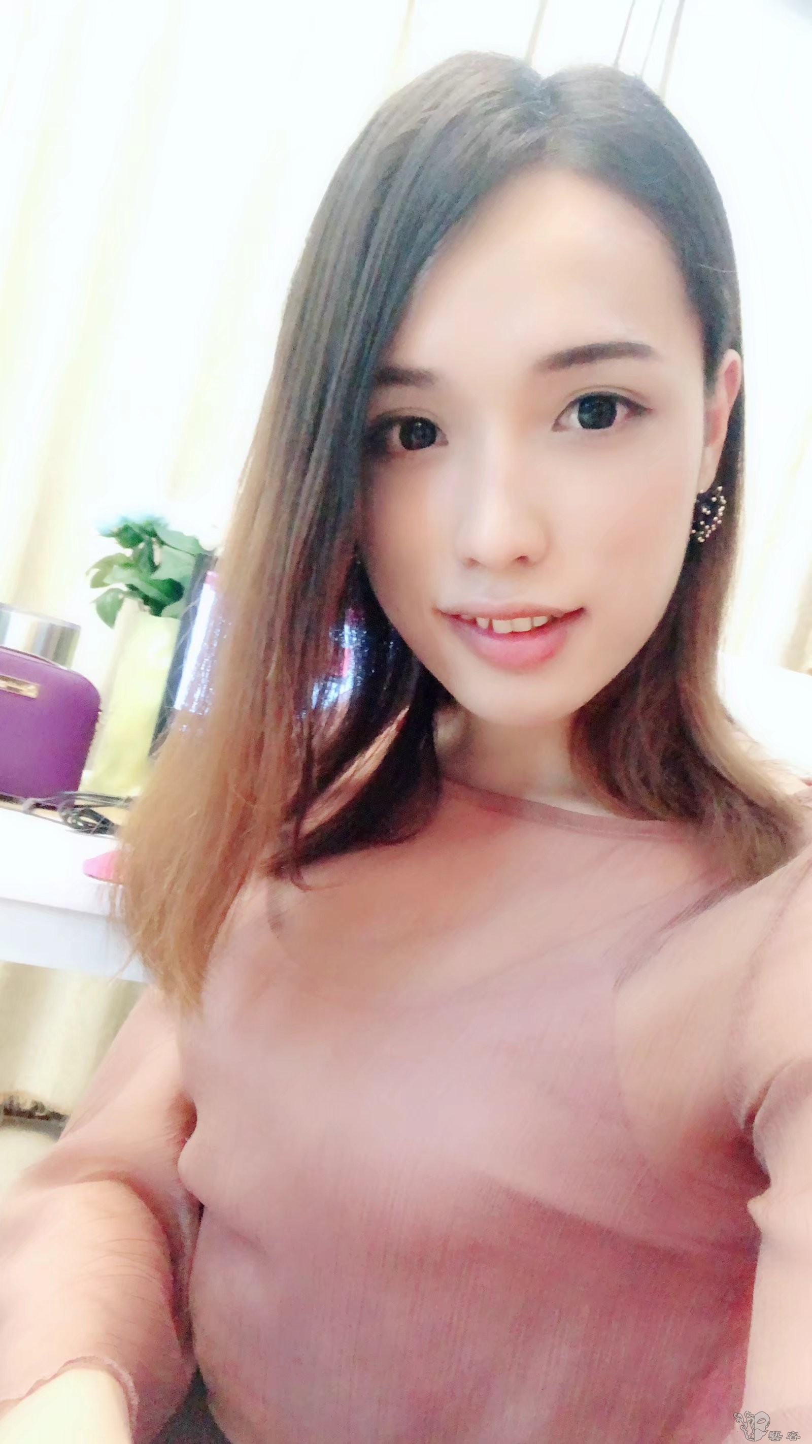 萱 工作自拍5.jpg