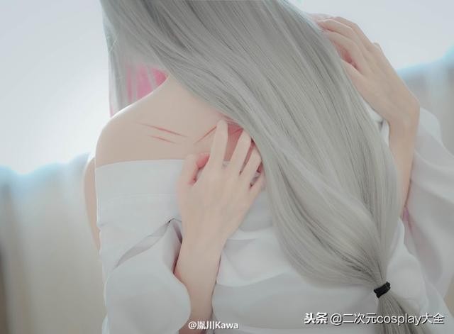 美颜暴击，《一人之下》张灵玉，夏禾cos散发着撩人动心的气息-4.jpg