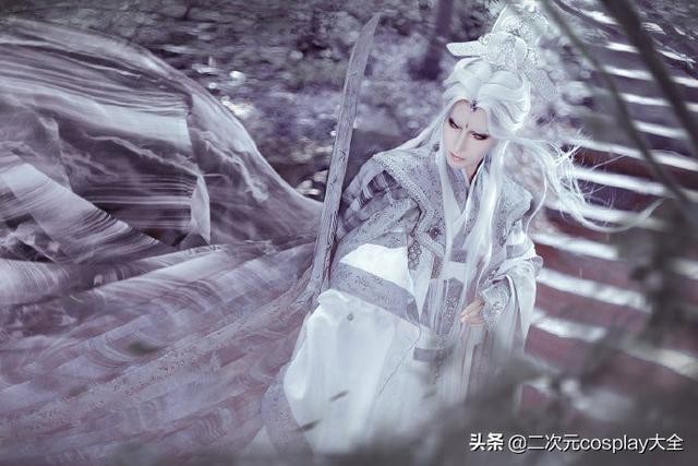 神仙级颜值，《霹雳布袋戏》问奈何cos，冷艳高贵是角色本人-5.jpg