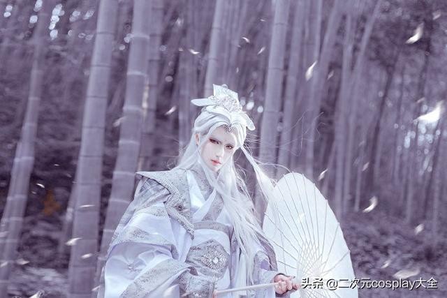 神仙级颜值，《霹雳布袋戏》问奈何cos，冷艳高贵是角色本人-8.jpg