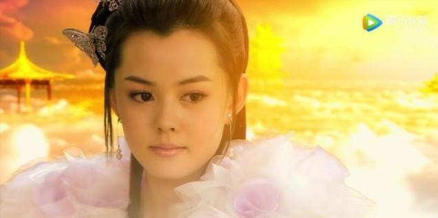 古装剧中倾倒众生的7位花仙子，牡丹玫瑰瓣莲玉兰海棠都成仙了-1.jpg