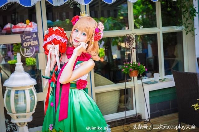 《失忆症》超美的女主角cos，色彩鲜艳美到了心坎！-3.jpg