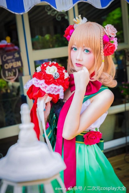 《失忆症》超美的女主角cos，色彩鲜艳美到了心坎！-4.jpg