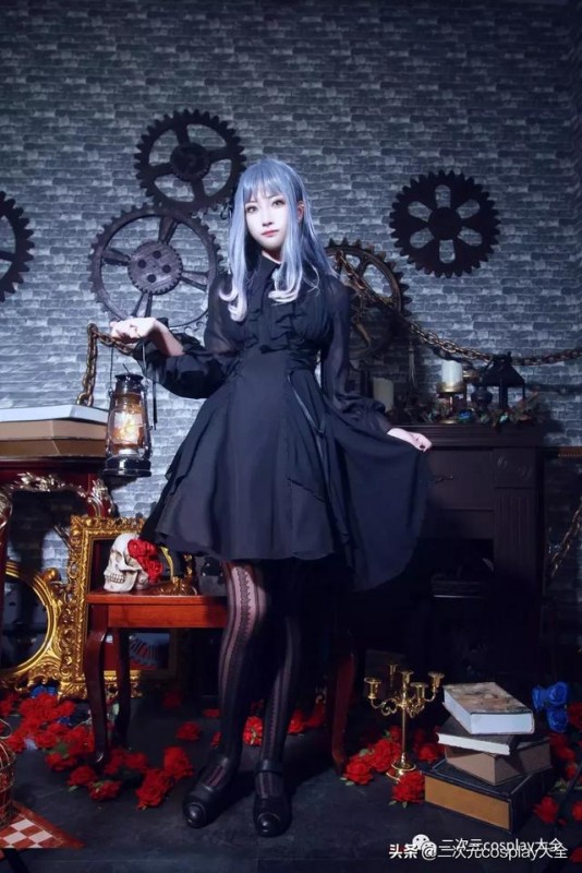 双胞胎姐妹专访：一个玩她的cosplay，一个当她的摄影-3.jpg