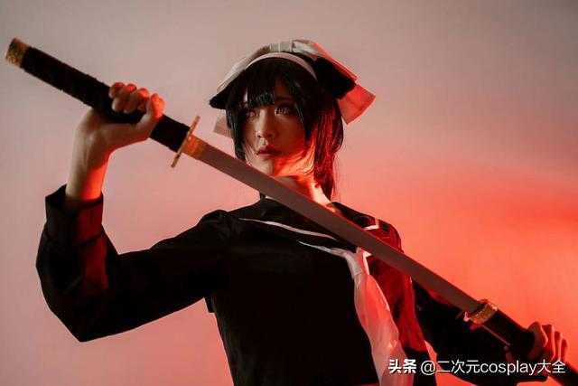 碧蓝航线cos，清冷美艳的獒，眼神帅气有魅力-2.jpg