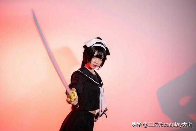 碧蓝航线cos，清冷美艳的獒，眼神帅气有魅力-6.jpg
