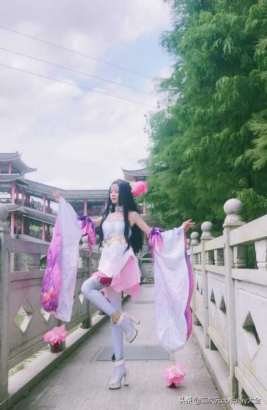 靓丽女神cos王者荣耀嫦娥，绝世舞姬貂蝉，好一个大长腿颜值美女-11.jpg