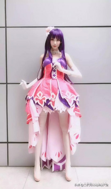 她是一名coser，也是一名舞台主持人：专访娃娃元气弹-8.jpg
