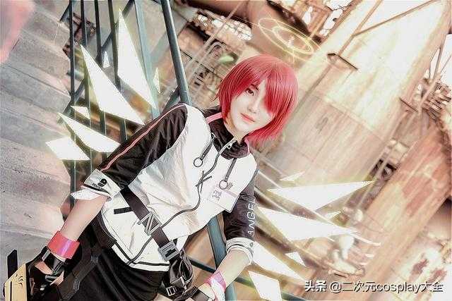 画面感清新，《明日方舟》能天使cos，笑容好甜好温暖-4.jpg