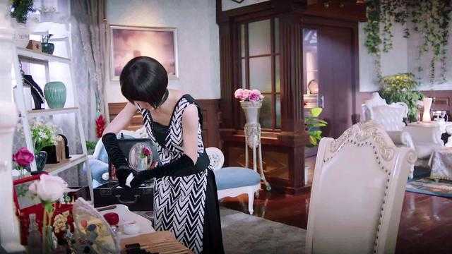 《海棠经雨胭脂透》破8亿，朗月轩一人带全剧，邓伦太难了-6.jpg