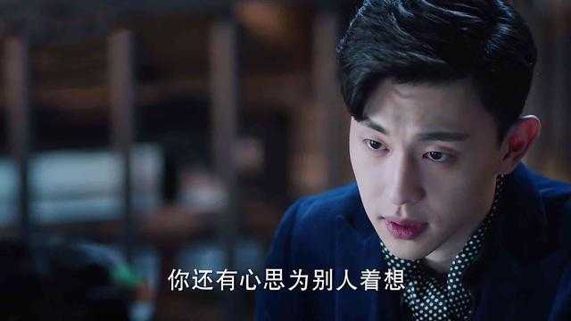 《海棠经雨胭脂透》破8亿，朗月轩一人带全剧，邓伦太难了-13.jpg