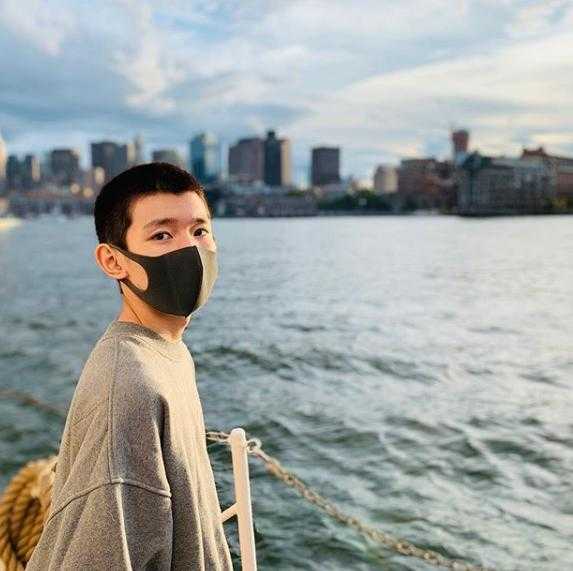王源在抽烟事件过去五个月后发声：你不能让我到60岁还是个乖小孩-5.jpg
