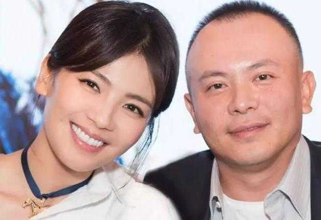 五年替夫还完四个亿债务的“贤妻”刘涛，今41岁仍是时尚圈的宠儿-6.jpg