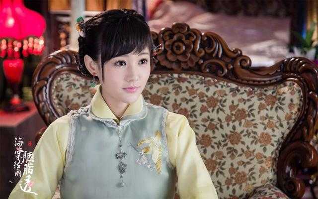 《海棠经雨胭脂透》民国造型获赞，邓伦李一桐上演时尚变装秀-3.jpg