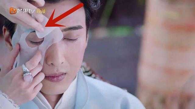 《海棠经雨胭脂透》狗血又上头，名场面转圈圈，邓伦都笑场了-5.jpg