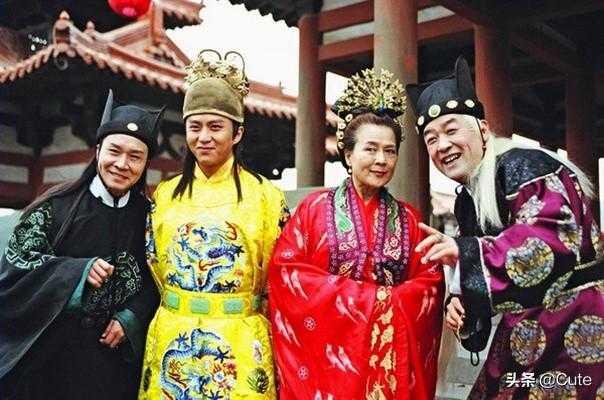 《天下第一》主演何在？天涯离婚，一刀升级当爸，海棠被群嘲-2.jpg