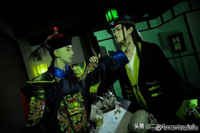 熊祁老攻化身最帅僵尸，道士，放下这个僵尸让我来扛-6.jpg