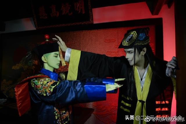 熊祁老攻化身最帅僵尸，道士，放下这个僵尸让我来扛-8.jpg