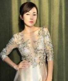 春晚的“常驻嘉宾”牛莉，曾是射击类冠军，今45岁健身到脱相-5.jpg