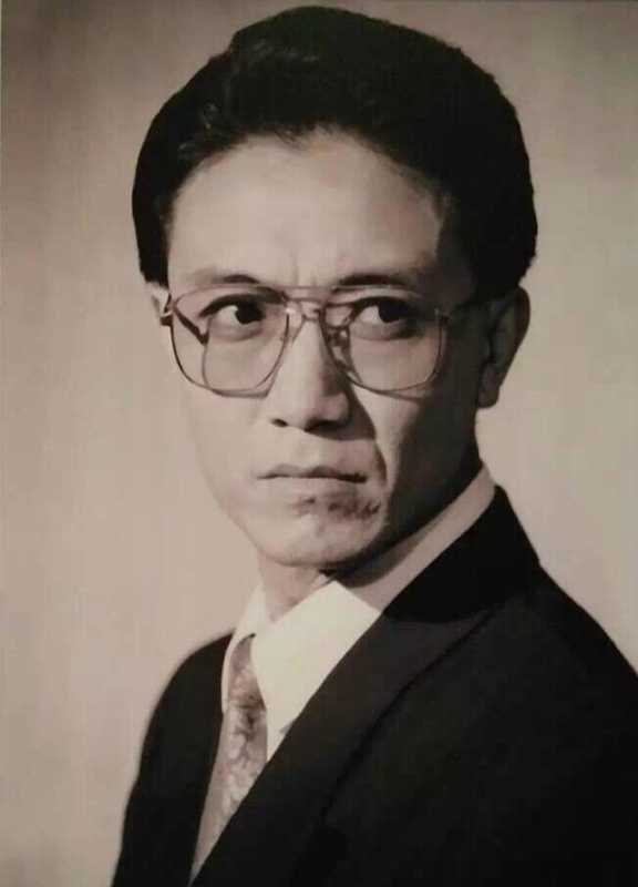 “老戏骨”李幼斌，拍戏时与女演员因戏生情，回家便于发妻离婚-5.jpg
