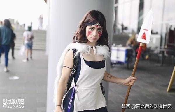 当日本动漫热门人物遇到歪果仁，这样的cosplay简直亮瞎-3.jpg