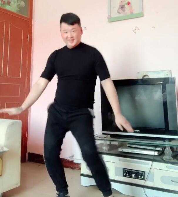 继大田后生仔后，B站又火了一首神曲，现在二次元就喜欢这？-5.jpg
