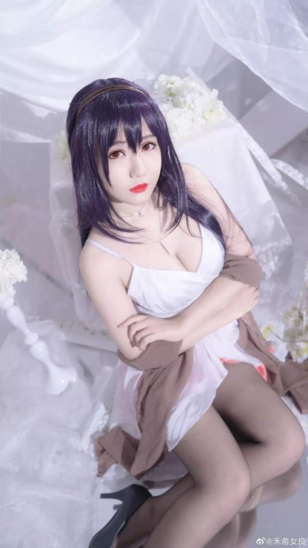 高颜值可爱妹子COS霞之丘诗羽！连身材都完美还原了哦-10.jpg