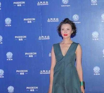 曾是亚洲第一VJ，知名男星为了她抛妻弃子，如今47岁仍不婚不育-2.jpg