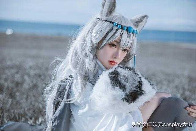 《明日方舟》初雪cos，雪景与惊艳之颜，意境美得如一首诗-7.jpg