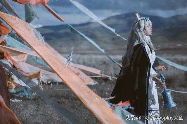《明日方舟》初雪cos，雪景与惊艳之颜，意境美得如一首诗-8.jpg