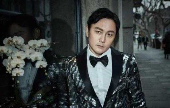 曾是台湾第一小生，被五婚前妻卷走5000万，还替她养别人的6个孩子-2.jpg