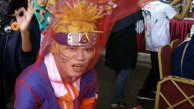 来看看什么叫“神级”cos，这才是神还原，每一张都戳中笑点-2.jpg