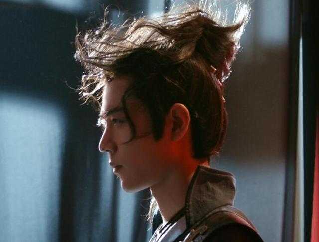 突破次元壁的虐恋，陈情令之后，肖战又被一个二次元女王撩了-7.jpg
