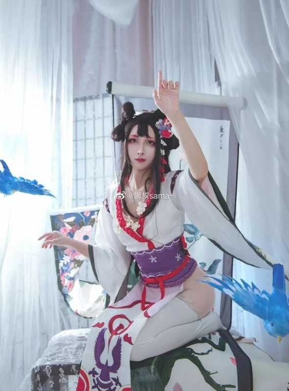 月下荷塘邀君入画，《阴阳师》花鸟卷高颜值COS-3.jpg