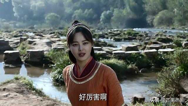 庆余年：海棠朵朵抡两把斧头上线，大战五竹，被五竹一掌打飞-6.jpg
