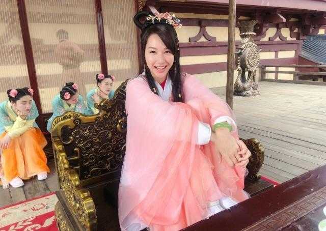 曾因得罪TVB高层被封杀,4年前关闭影迷会,如今40岁宣布退出娱乐圈-10.jpg