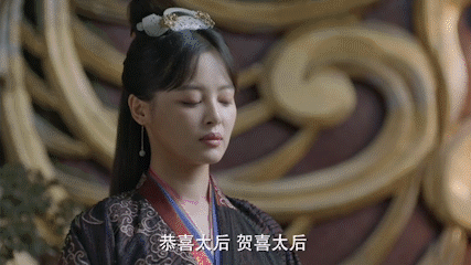 《庆余年》海棠朵朵大殿上偷吃水果，没一点女人味，但使人路转粉-3.jpg