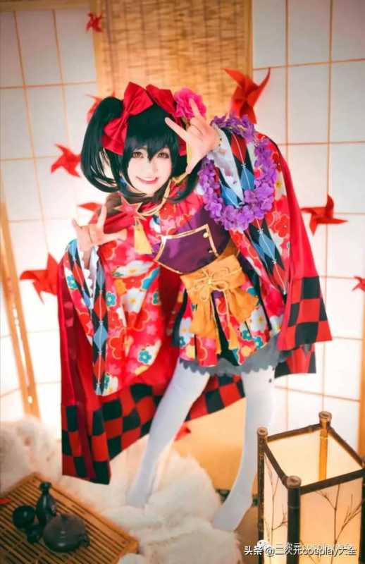 如何花式夸coser，以及在夸的同时评论他们的cosplay-2.jpg