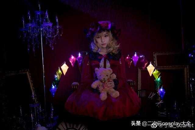 暗黑系场景，搭配可爱靓丽的脸蛋，芙兰朵露，氛围和质感都很亮眼-7.jpg