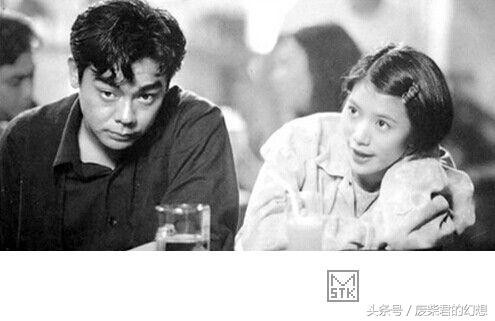 19岁靠脸轰动娱乐圈，却因惹怒国际影帝无戏可拍，如今靠综艺翻身-15.jpg