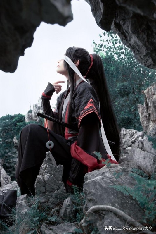 为喜欢的角色cosplay，为cp发糖成了同人绘师：采访千城夜vv-2.jpg