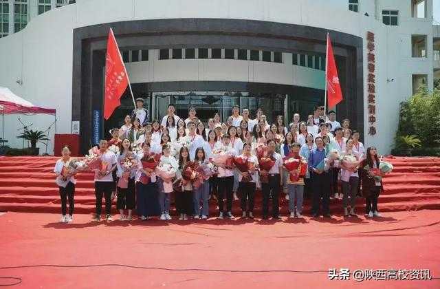 挥手2019，笑迎2020！西安海棠职业学院2019年新闻汇总-9.jpg