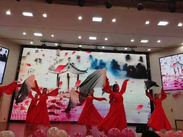 欢欢喜喜辞旧岁，红红火火迎新年——大渡口幼儿园教育集团迎新年系列庆典活动-6.jpg