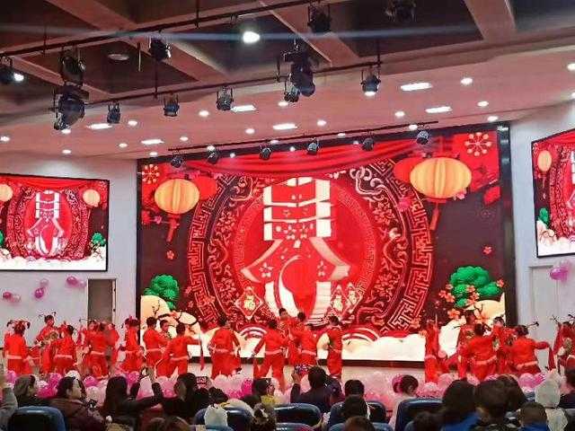 欢欢喜喜辞旧岁，红红火火迎新年——大渡口幼儿园教育集团迎新年系列庆典活动-5.jpg
