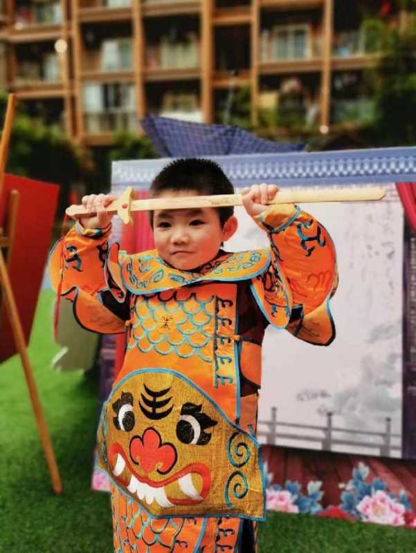 欢欢喜喜辞旧岁，红红火火迎新年——大渡口幼儿园教育集团迎新年系列庆典活动-11.jpg
