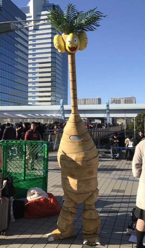 日本C97展会中的奇葩COS，新宝岛就算了，COS苹果手机是什么鬼？-4.jpg