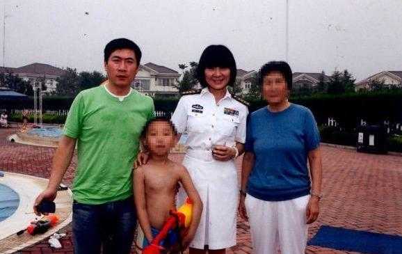 国家一级演员陈红，丈夫出轨凤凰卫视一姐，今生病只有儿子相伴左右-6.jpg