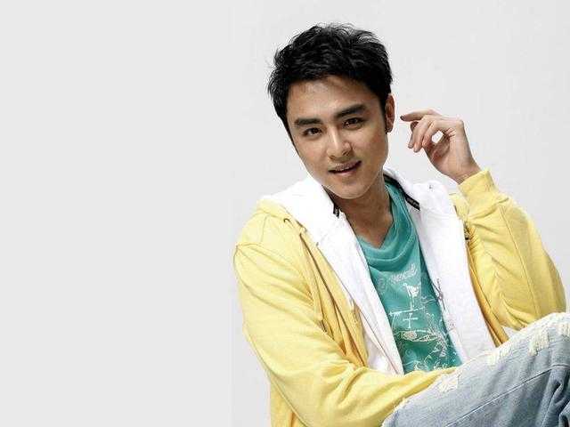 实惨！明道亲哥哥欠下巨额赌债，勒死妻儿上吊自杀-6.jpg