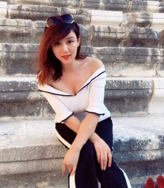 她是央视美女主播，嫁大16岁富豪，与小叔子争夺百亿遗产遭威胁-7.jpg
