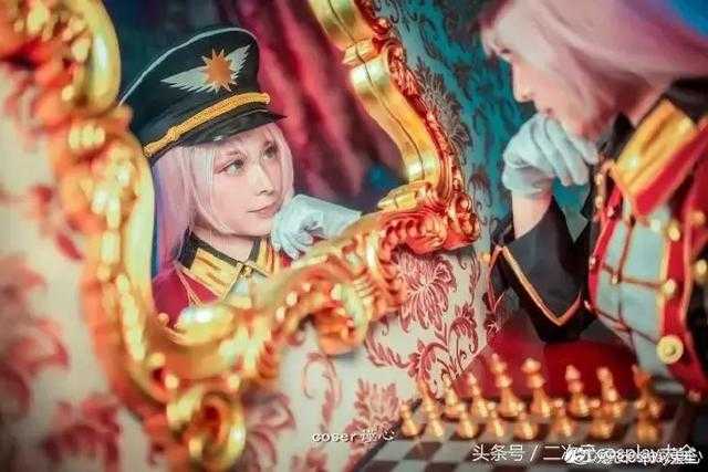 v家军装制服巡音cos，女王大人气质帅气贼好看-6.jpg